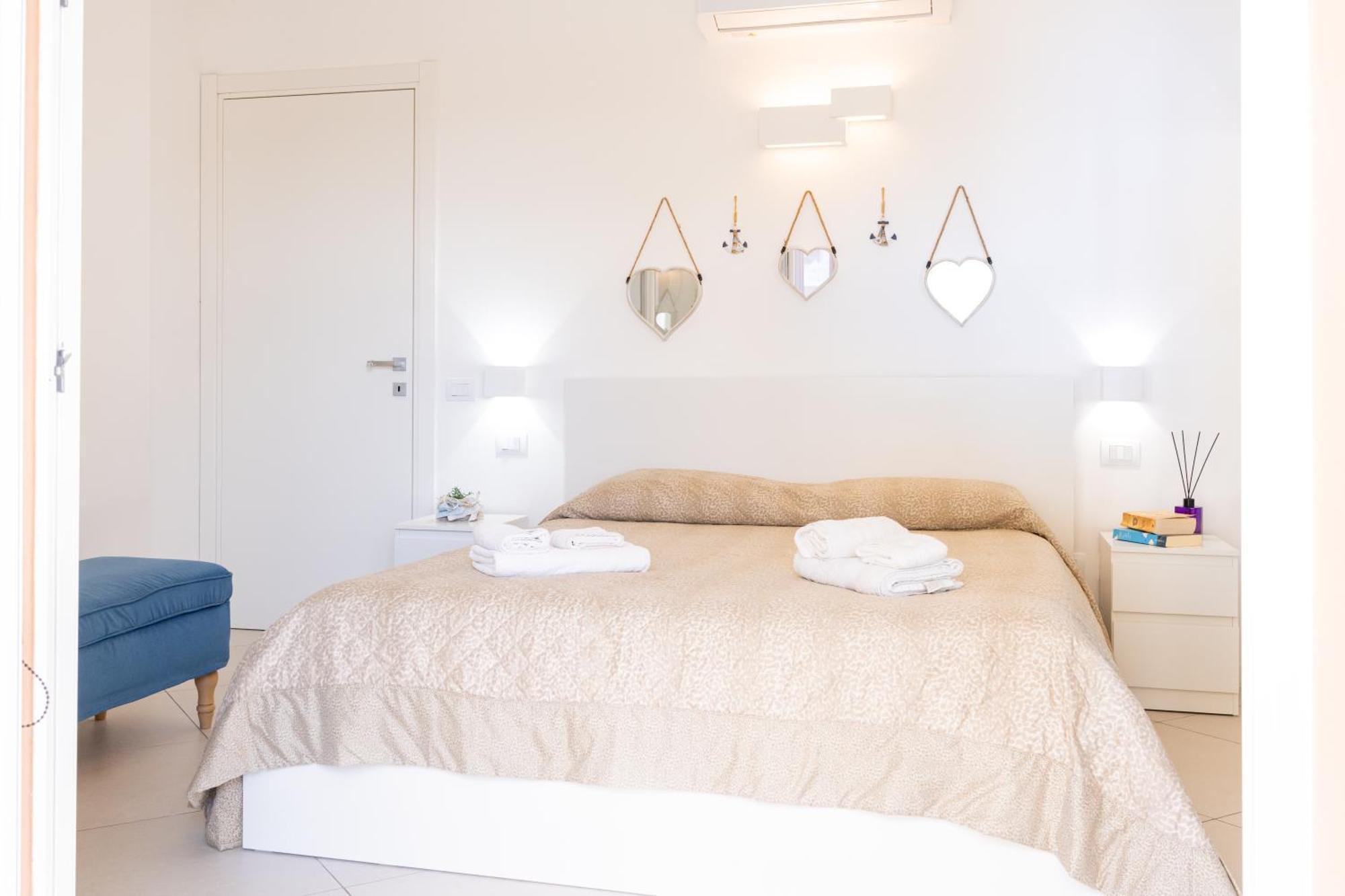 Residenza Del Barone Luxury House - Pula, Sardegnaアパートメント エクステリア 写真