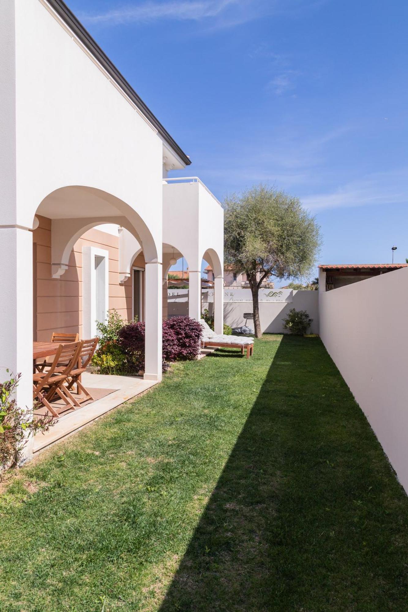 Residenza Del Barone Luxury House - Pula, Sardegnaアパートメント エクステリア 写真